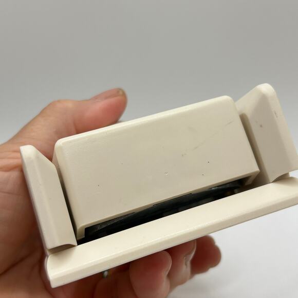 Martha Stewart Craft Edge Border Paper Punch SPIDER WEB Halloween Scrapbooking - Picture 6 of 7